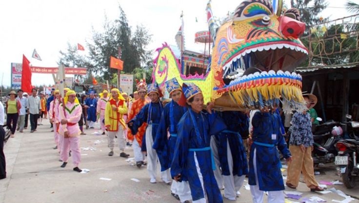 Long Chu Festival